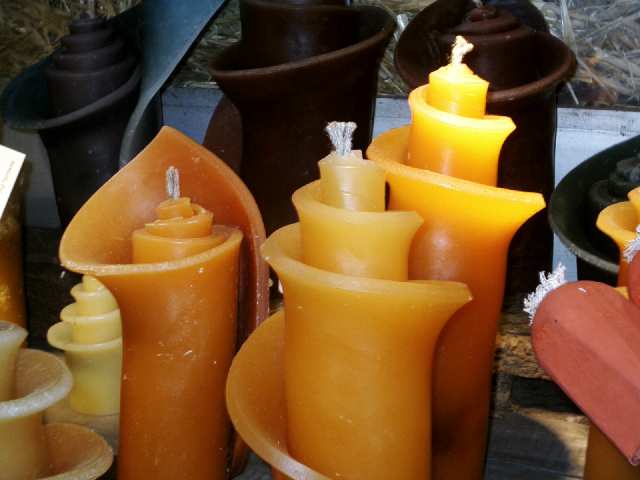 zurück: Moorkunst Kerzen